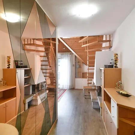 Apartment Mainardo Merano